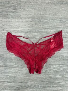 NWT Victoria's Secret Red Lace Strappy Crotchless Bikini Panty Size Large